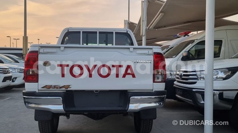 Big with watermark toyota hilux ashanti import dubai 38700