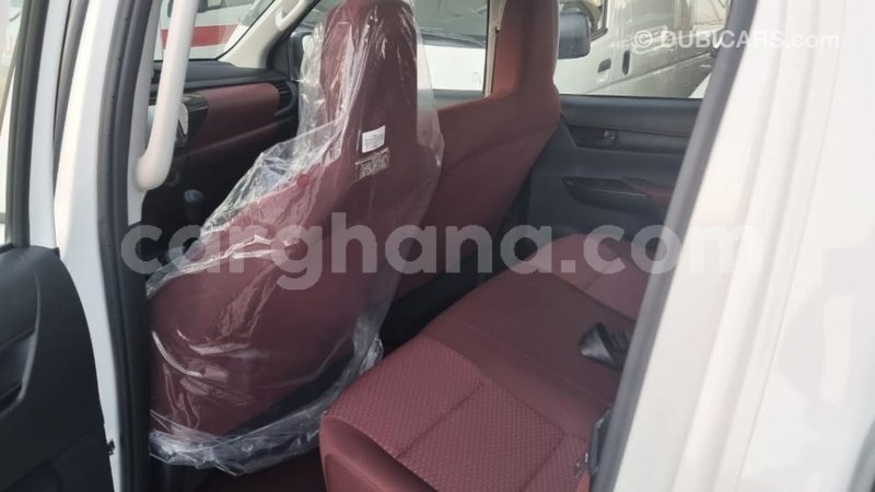 Big with watermark toyota hilux ashanti import dubai 38700