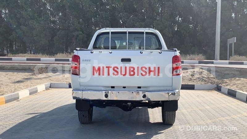 Big with watermark mitsubishi l200 ashanti import dubai 38701