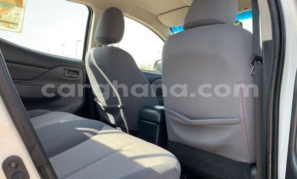 Ra Imported Mitsubishi L200 funfun Ọkọ̀ in Import - Dubai ni Ashanti Ra Imported Mitsubishi L200 funfun Ọkọ̀ in Import - Dubai ni Ashanti