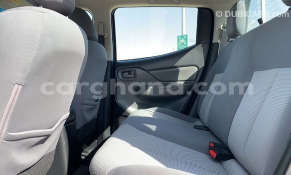Ra Imported Mitsubishi L200 funfun Ọkọ̀ in Import - Dubai ni Ashanti Ra Imported Mitsubishi L200 funfun Ọkọ̀ in Import - Dubai ni Ashanti