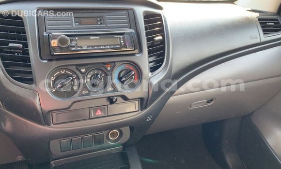 Ra Imported Mitsubishi L200 funfun Ọkọ̀ in Import - Dubai ni Ashanti Ra Imported Mitsubishi L200 funfun Ọkọ̀ in Import - Dubai ni Ashanti