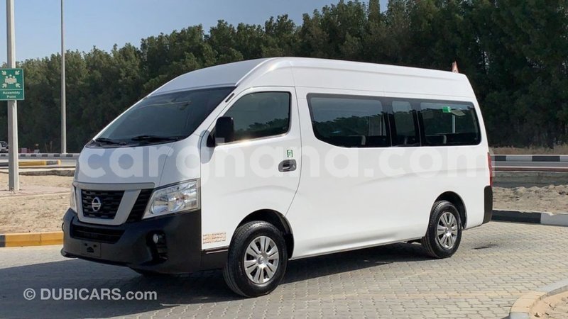 Big with watermark nissan urvan ashanti import dubai 38702