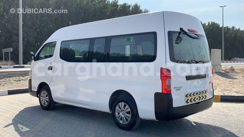 Big with watermark nissan urvan ashanti import dubai 38702