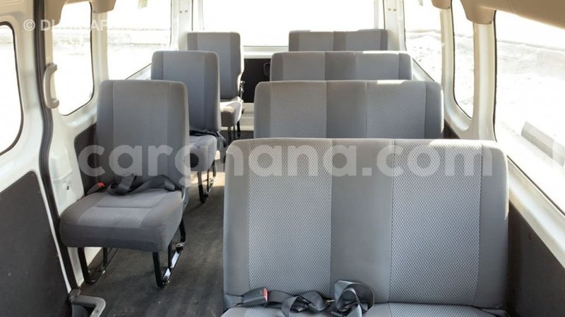 Big with watermark nissan urvan ashanti import dubai 38702