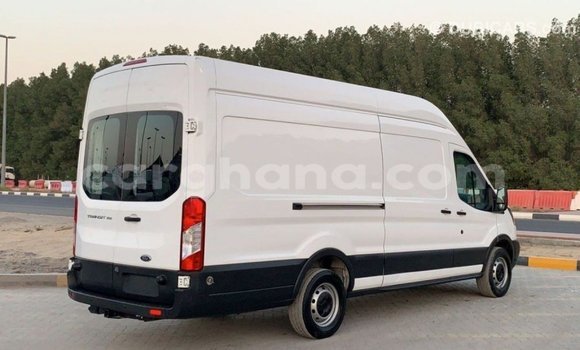 Ra Imported Ford Club Wagon funfun Ọkọ̀ in Import - Dubai ni Ashanti Ra Imported Ford Club Wagon funfun Ọkọ̀ in Import - Dubai ni Ashanti