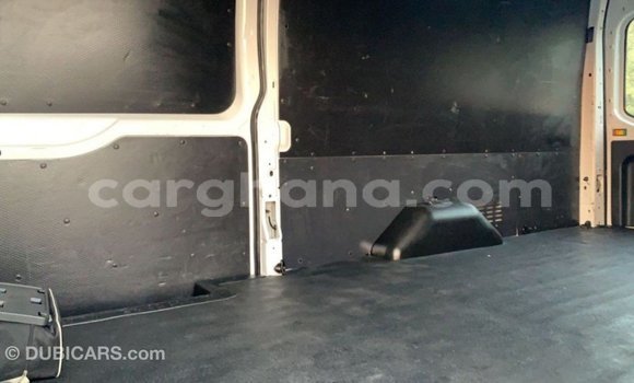 Ra Imported Ford Club Wagon funfun Ọkọ̀ in Import - Dubai ni Ashanti Ra Imported Ford Club Wagon funfun Ọkọ̀ in Import - Dubai ni Ashanti