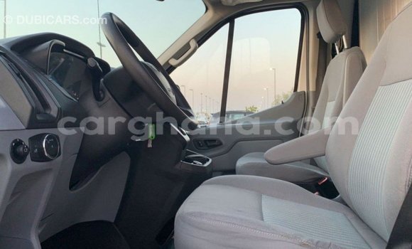 Ra Imported Ford Club Wagon funfun Ọkọ̀ in Import - Dubai ni Ashanti Ra Imported Ford Club Wagon funfun Ọkọ̀ in Import - Dubai ni Ashanti