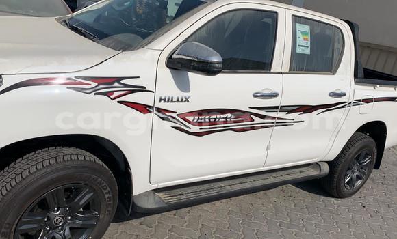 Buy Used Toyota Hilux White Car in Sekondi–Takoradi Metropolitan in Western Buy Used Toyota Hilux White Car in Sekondi–Takoradi Metropolitan in Western