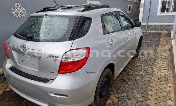 Buy Used Toyota Matrix Silver Car in Sekondi–Takoradi Metropolitan in Western