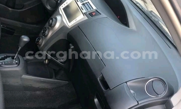 Ra Àlòkù Toyota Vitz Miiran Ọkọ̀ in Accra ni Greater Accra Ra Àlòkù Toyota Vitz Miiran Ọkọ̀ in Accra ni Greater Accra