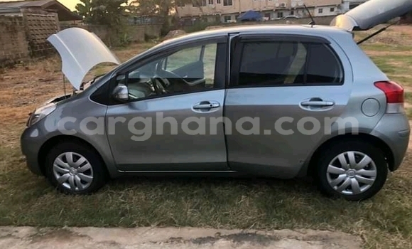 Ra Àlòkù Toyota Vitz Miiran Ọkọ̀ in Accra ni Greater Accra Ra Àlòkù Toyota Vitz Miiran Ọkọ̀ in Accra ni Greater Accra