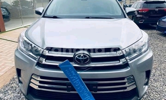 Ra Àlòkù Toyota Highlander Miiran Ọkọ̀ in Accra ni Greater Accra Ra Àlòkù Toyota Highlander Miiran Ọkọ̀ in Accra ni Greater Accra