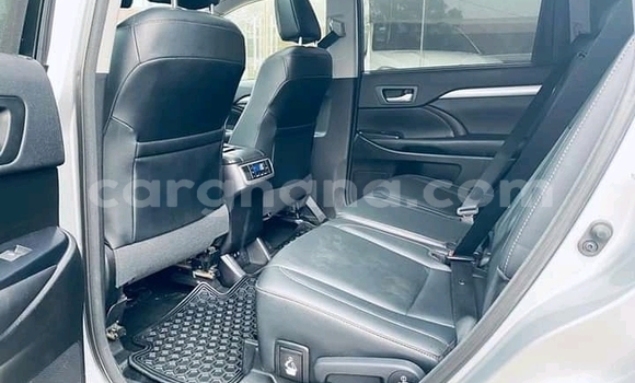 Ra Àlòkù Toyota Highlander Miiran Ọkọ̀ in Accra ni Greater Accra Ra Àlòkù Toyota Highlander Miiran Ọkọ̀ in Accra ni Greater Accra