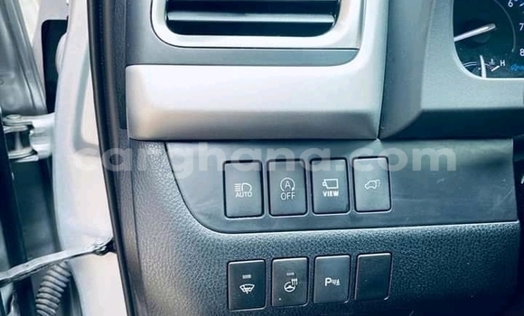 Ra Àlòkù Toyota Highlander Miiran Ọkọ̀ in Accra ni Greater Accra Ra Àlòkù Toyota Highlander Miiran Ọkọ̀ in Accra ni Greater Accra