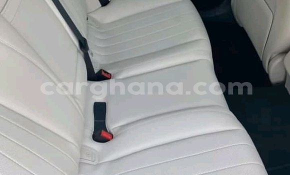 Buy Used Mercedes-Benz E-Classe White Car in Accra in Greater Accra Buy Used Mercedes-Benz E-Classe White Car in Accra in Greater Accra