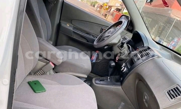 Ra Àlòkù Hyundai Tucson funfun Ọkọ̀ in Accra ni Greater Accra Ra Àlòkù Hyundai Tucson funfun Ọkọ̀ in Accra ni Greater Accra
