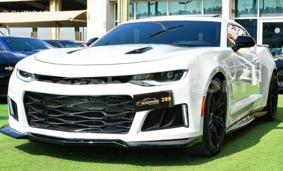 Ra Imported Chevrolet Camaro funfun Ọkọ̀ in Import - Dubai ni Ashanti Ra Imported Chevrolet Camaro funfun Ọkọ̀ in Import - Dubai ni Ashanti