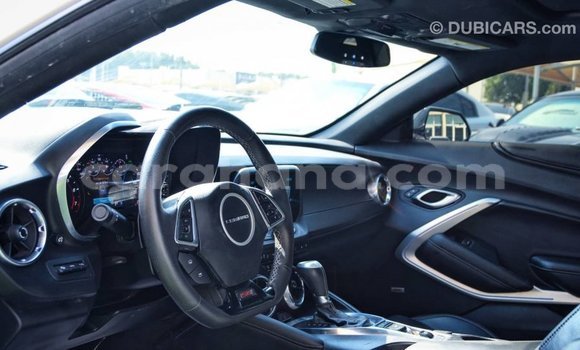 Ra Imported Chevrolet Camaro funfun Ọkọ̀ in Import - Dubai ni Ashanti Ra Imported Chevrolet Camaro funfun Ọkọ̀ in Import - Dubai ni Ashanti