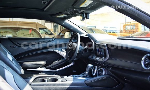 Ra Imported Chevrolet Camaro funfun Ọkọ̀ in Import - Dubai ni Ashanti Ra Imported Chevrolet Camaro funfun Ọkọ̀ in Import - Dubai ni Ashanti