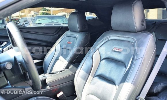 Ra Imported Chevrolet Camaro funfun Ọkọ̀ in Import - Dubai ni Ashanti Ra Imported Chevrolet Camaro funfun Ọkọ̀ in Import - Dubai ni Ashanti