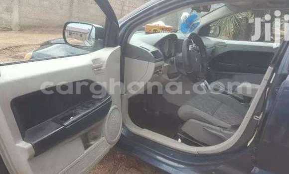 Buy Used Dodge Caliber Blue Car in Effutu Municipal in Central Buy Used Dodge Caliber Blue Car in Effutu Municipal in Central