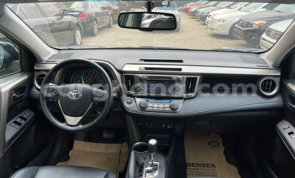 Ra Àlòkù Toyota RAV4 Alagara Ọkọ̀ in Sekondi–Takoradi Metropolitan ni Oorun Ra Àlòkù Toyota RAV4 Alagara Ọkọ̀ in Sekondi–Takoradi Metropolitan ni Oorun