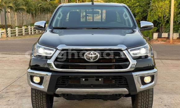 Buy Used Toyota Hilux Black Car in Sekondi–Takoradi Metropolitan in Western Buy Used Toyota Hilux Black Car in Sekondi–Takoradi Metropolitan in Western