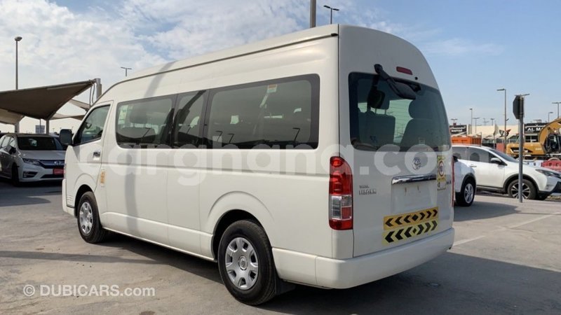 Big with watermark toyota hiace ashanti import dubai 38746