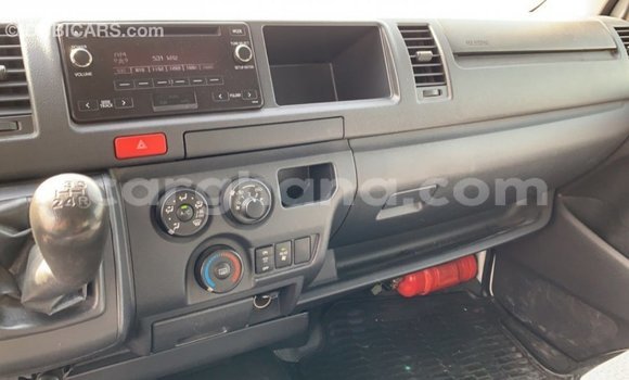 Ra Imported Toyota Hiace funfun Ọkọ̀ in Import - Dubai ni Ashanti Ra Imported Toyota Hiace funfun Ọkọ̀ in Import - Dubai ni Ashanti