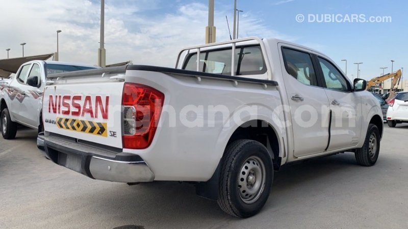 Big with watermark nissan navara ashanti import dubai 38747