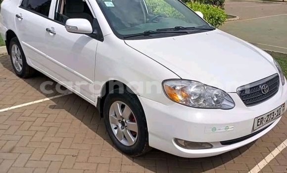 Buy Used Toyota Corolla White Car in Accra in Greater Accra