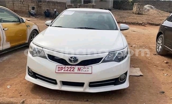 Buy Used Toyota Camry White Car in Accra in Greater Accra Buy Used Toyota Camry White Car in Accra in Greater Accra