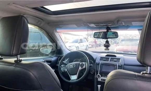 Buy Used Toyota Camry White Car in Accra in Greater Accra Buy Used Toyota Camry White Car in Accra in Greater Accra