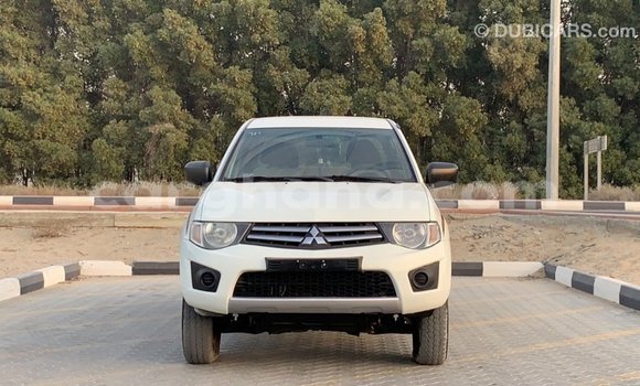 Ra Imported Mitsubishi L200 funfun Ọkọ̀ in Import - Dubai ni Ashanti Ra Imported Mitsubishi L200 funfun Ọkọ̀ in Import - Dubai ni Ashanti
