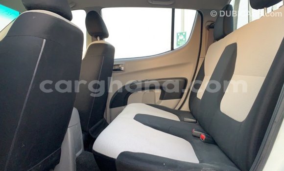 Ra Imported Mitsubishi L200 funfun Ọkọ̀ in Import - Dubai ni Ashanti Ra Imported Mitsubishi L200 funfun Ọkọ̀ in Import - Dubai ni Ashanti