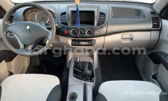 Ra Imported Mitsubishi L200 funfun Ọkọ̀ in Import - Dubai ni Ashanti Ra Imported Mitsubishi L200 funfun Ọkọ̀ in Import - Dubai ni Ashanti