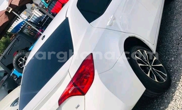 Buy Used Toyota Corolla White Car in Accra in Greater Accra Buy Used Toyota Corolla White Car in Accra in Greater Accra