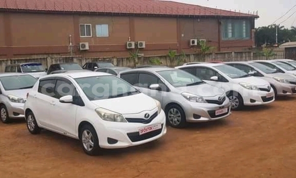 Ra Àlòkù Toyota Vitz Miiran Ọkọ̀ in Accra ni Greater Accra