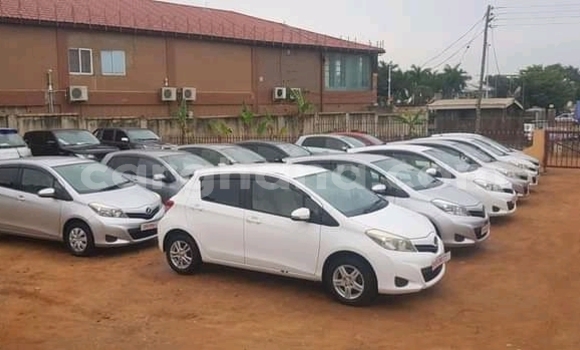 Ra Àlòkù Toyota Vitz Miiran Ọkọ̀ in Accra ni Greater Accra Ra Àlòkù Toyota Vitz Miiran Ọkọ̀ in Accra ni Greater Accra
