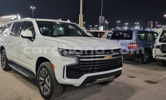 Ra Imported Chevrolet Suburban funfun Ọkọ̀ in Import - Dubai ni Ashanti Ra Imported Chevrolet Suburban funfun Ọkọ̀ in Import - Dubai ni Ashanti