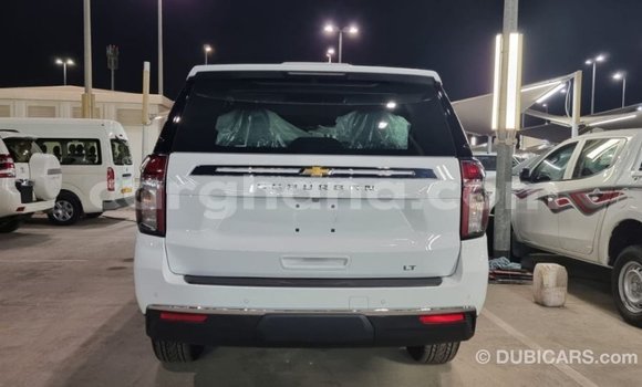 Ra Imported Chevrolet Suburban funfun Ọkọ̀ in Import - Dubai ni Ashanti Ra Imported Chevrolet Suburban funfun Ọkọ̀ in Import - Dubai ni Ashanti