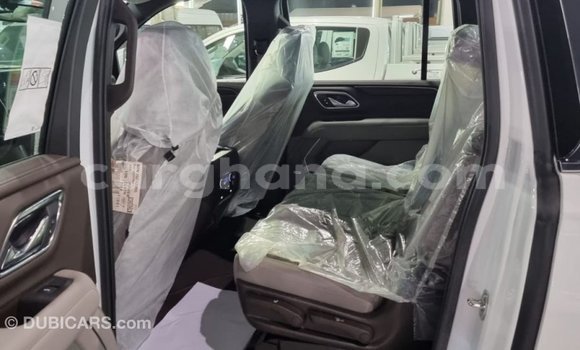 Ra Imported Chevrolet Suburban funfun Ọkọ̀ in Import - Dubai ni Ashanti Ra Imported Chevrolet Suburban funfun Ọkọ̀ in Import - Dubai ni Ashanti