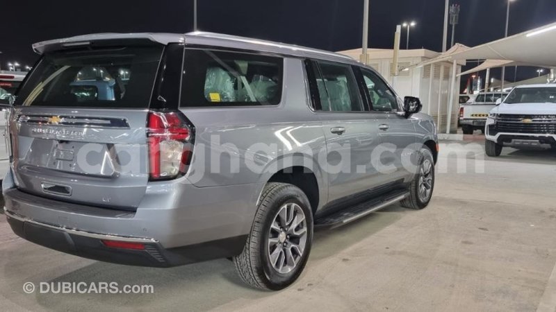 Big with watermark chevrolet suburban ashanti import dubai 38798