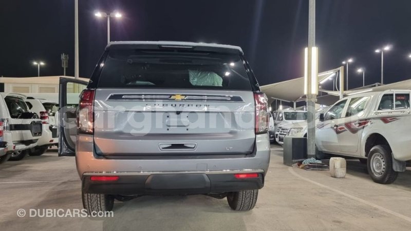 Big with watermark chevrolet suburban ashanti import dubai 38798