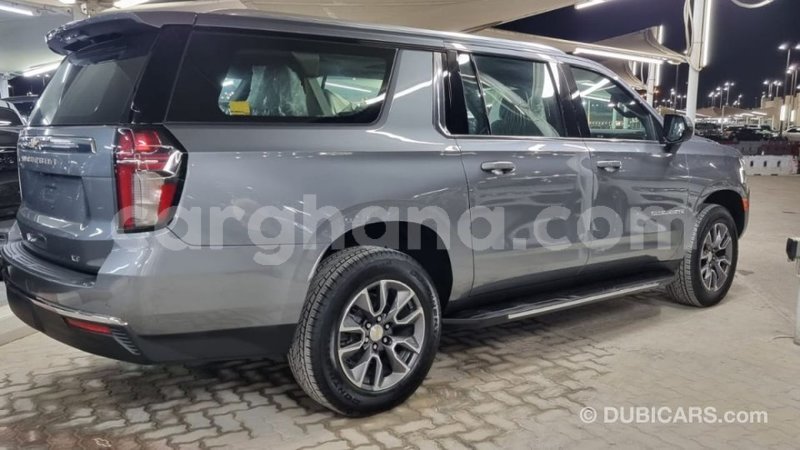 Big with watermark chevrolet suburban ashanti import dubai 38798