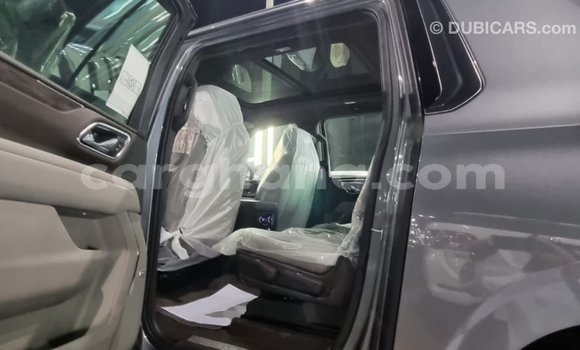 Ra Imported Chevrolet Suburban Miiran Ọkọ̀ in Import - Dubai ni Ashanti Ra Imported Chevrolet Suburban Miiran Ọkọ̀ in Import - Dubai ni Ashanti