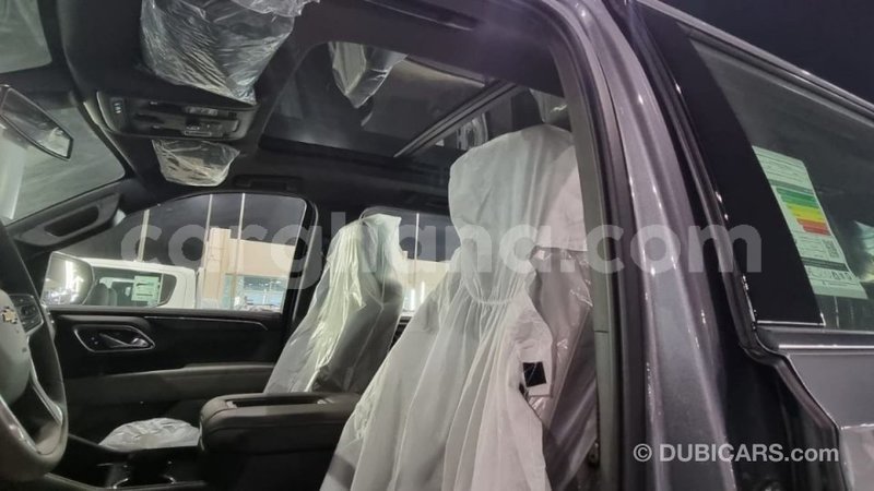 Big with watermark chevrolet suburban ashanti import dubai 38798