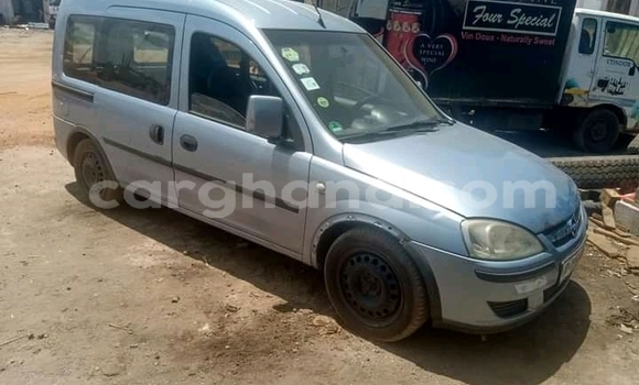 Ra Àlòkù Opel Zafira OPC Miiran Ọkọ̀ in Accra ni Greater Accra Ra Àlòkù Opel Zafira OPC Miiran Ọkọ̀ in Accra ni Greater Accra