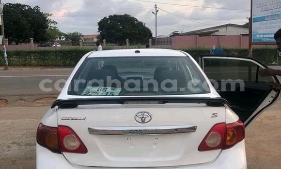 Ra Àlòkù Toyota Corolla Miiran Ọkọ̀ in Accra ni Greater Accra Ra Àlòkù Toyota Corolla Miiran Ọkọ̀ in Accra ni Greater Accra